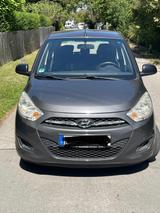 Hyundai i10 1.1 | 69 PS | Klima | 2. Hand - Hyundai i10 Gebrauchtwagen in München
