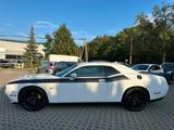 Dodge Challenger 5.7L V8 HEMI Automatik TÜV NEU  - Dodge Gebrauchtwagen von 2016