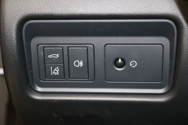 F-Type Coupe P300 Automatik/PANO/KAMER/MERIDIAN – Vorschau 29