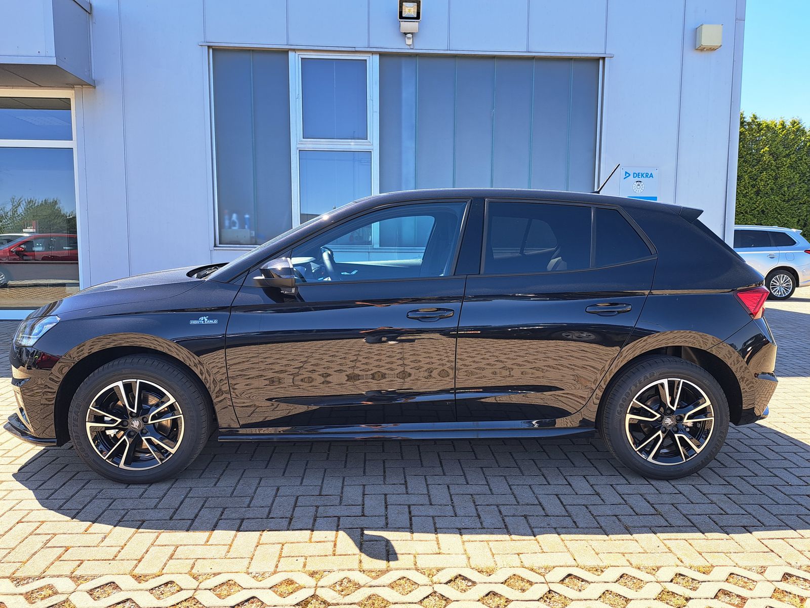 Fahrzeugabbildung SKODA Fabia Monte Carlo 1.0 TSI DSG LED KAMERA ACC ALU