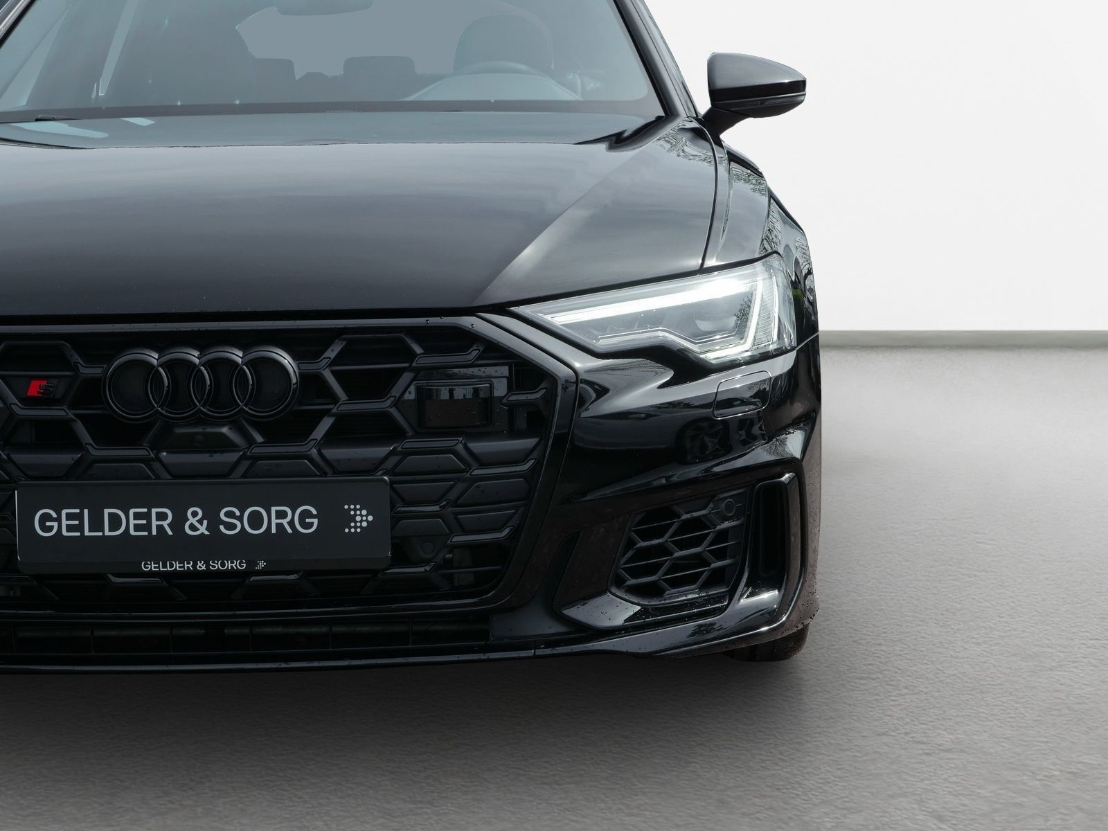 Audi S6 - Bild 12