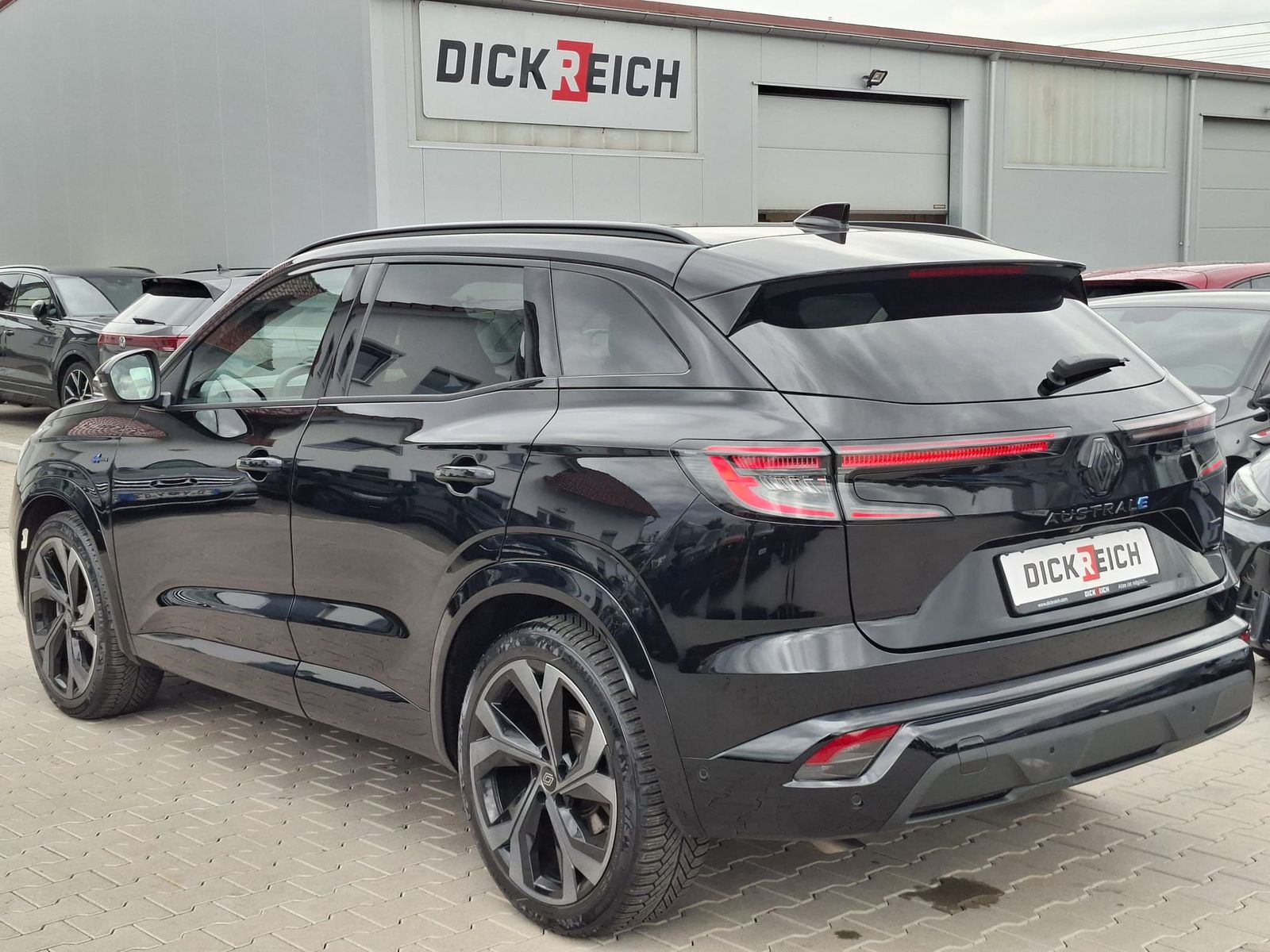 Fahrzeugabbildung Renault Austral 1.2 Voll-Hybrid 200 E-Tech Esprit Alpine