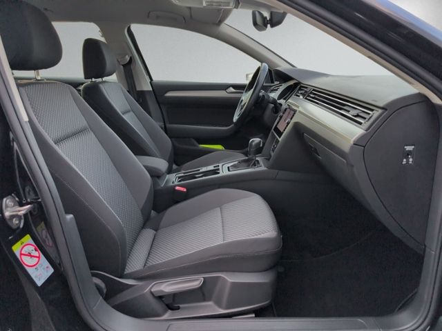 Passat Variant 1.5 TSI DSG LED+NAVI+KAMERA+SIHZ+