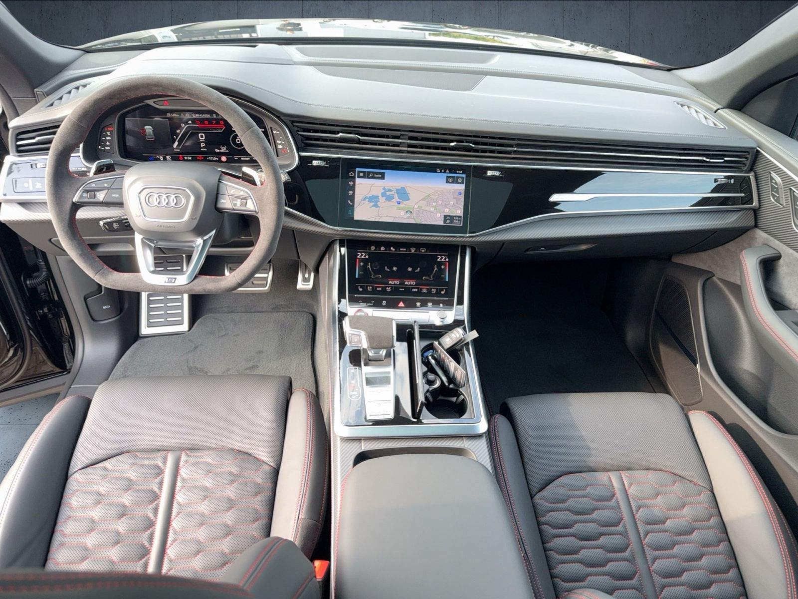 Audi RSQ8 - Bild 12