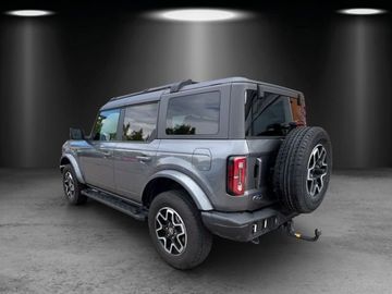 Ford Bronco - 4