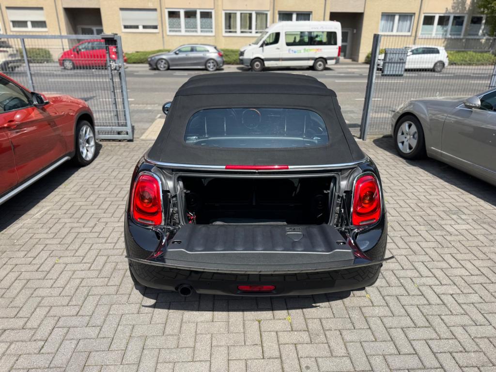 MINI Cooper Cabrio