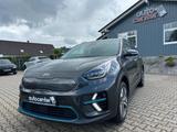 Kia e-Niro Spirit°64 kWh°11KW°AHK°LED°Kamera°Leder° - Kia Niro mit Anhängerkupplung
