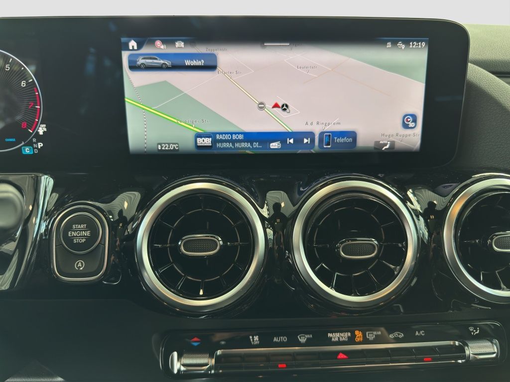 Fahrzeugabbildung Mercedes-Benz B 200 SpurH*AUT*LM*Teilled.