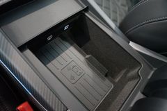 AUDI Q8 60 TFSI e | B&O | HuD | Pano | Nardo | SOFORT AUDI Q8 60 TFSI e | B&O | HuD | Pano | Nardo | SOFORT