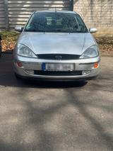 Ford Focus - Ford Focus aus 2000: Kombi