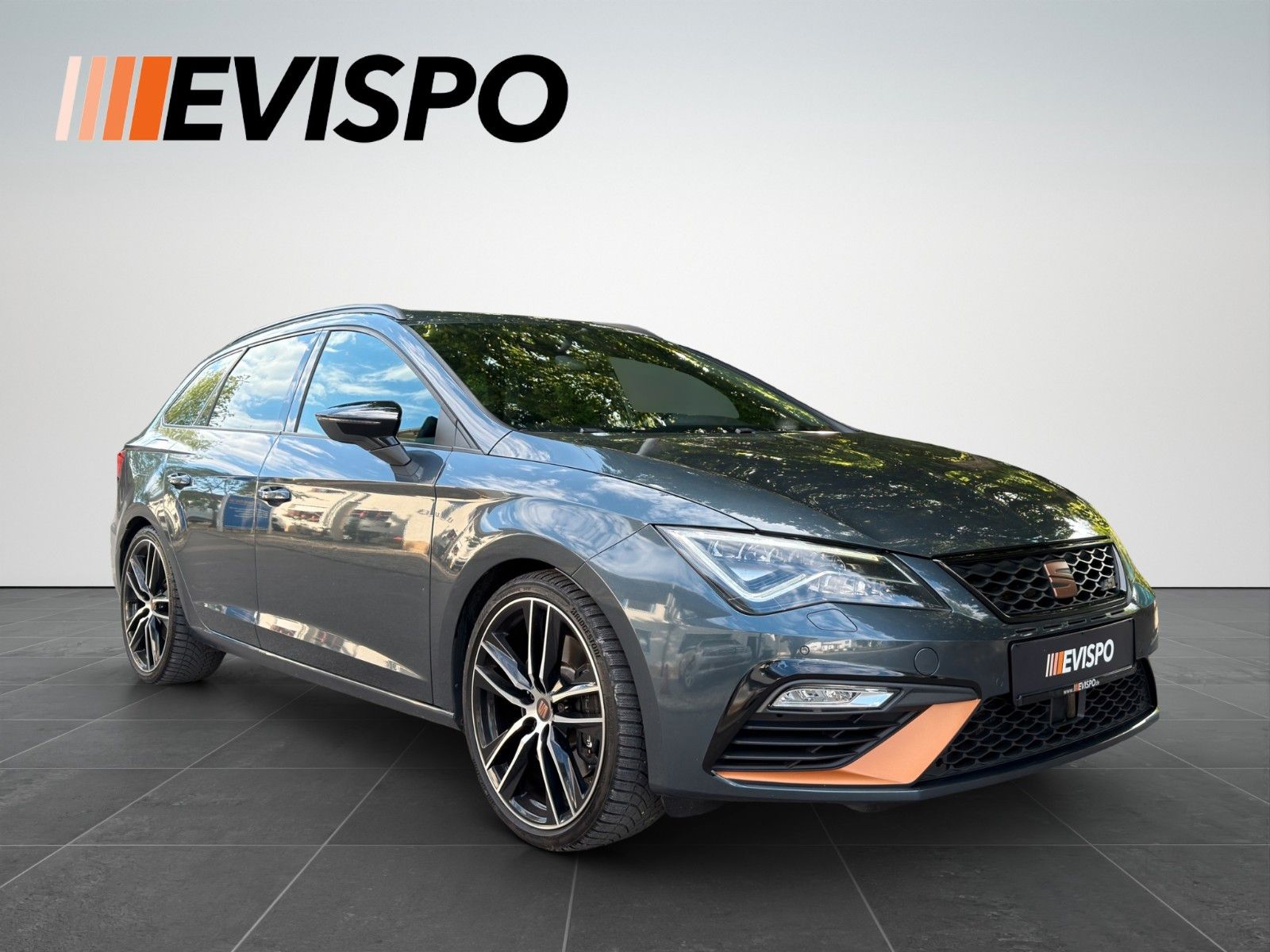 CUPRA Leon Cupra 300 4Drive DSG*Pano*DAB*Virtual*Beats
