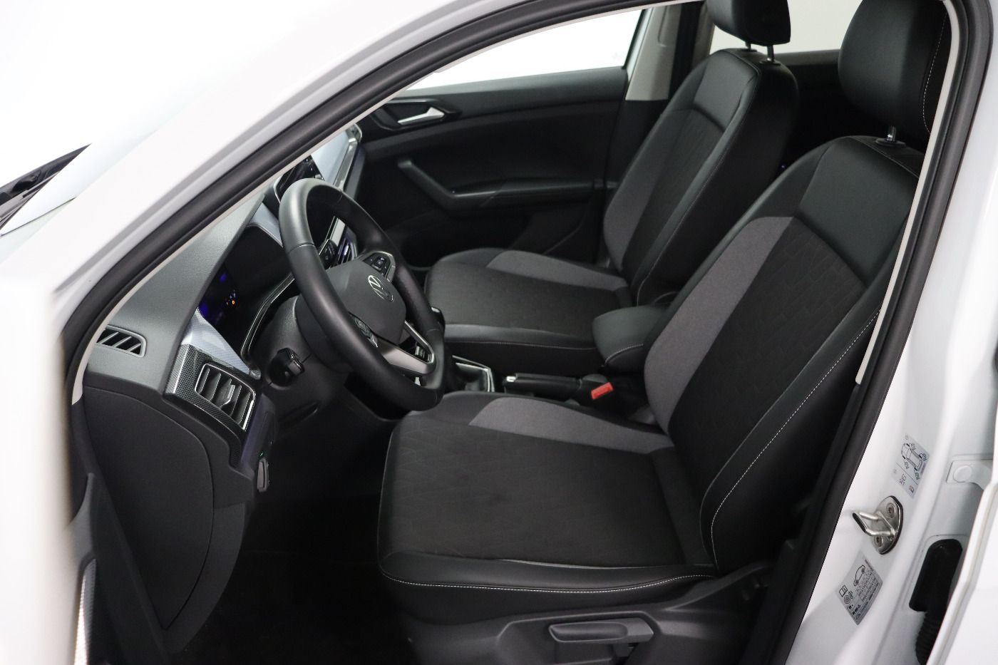 Volkswagen T-Cross - Bild 7