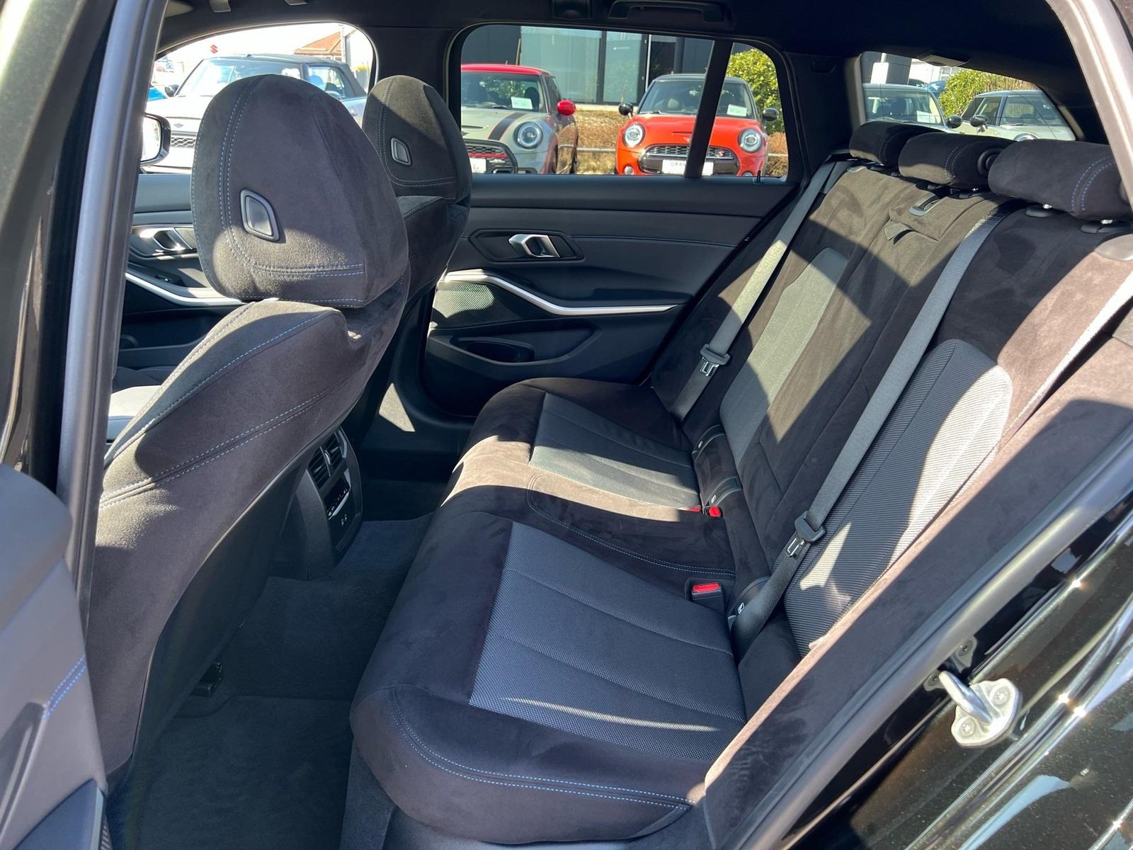 BMW 320d xDrive Touring M Sport HiFi DAB Shz