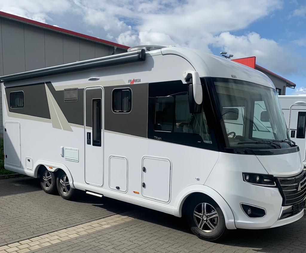 Frankia Titan I 790 Hubstützen - 5 Sitze - Mieten!