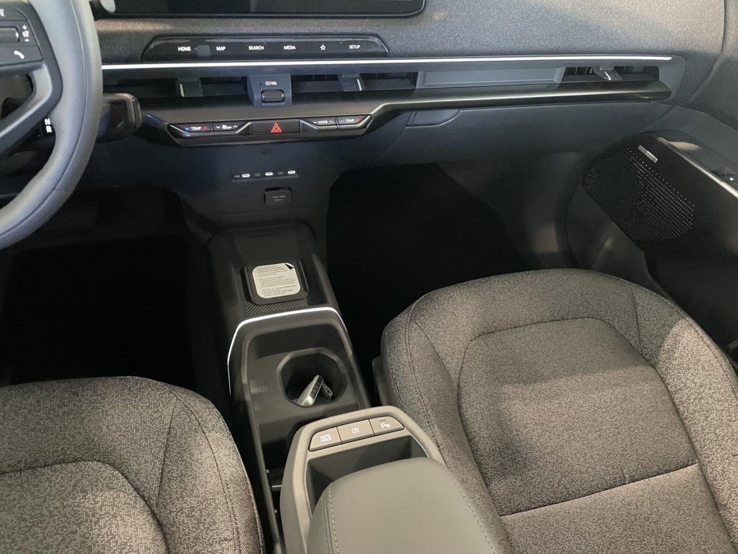 Fahrzeugabbildung Kia EV2 108 kW Earth Navi LED Harman/Kardon Tempomat