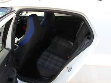 Volkswagen Golf VIII GTE GTE Tiptronic LED NAVI