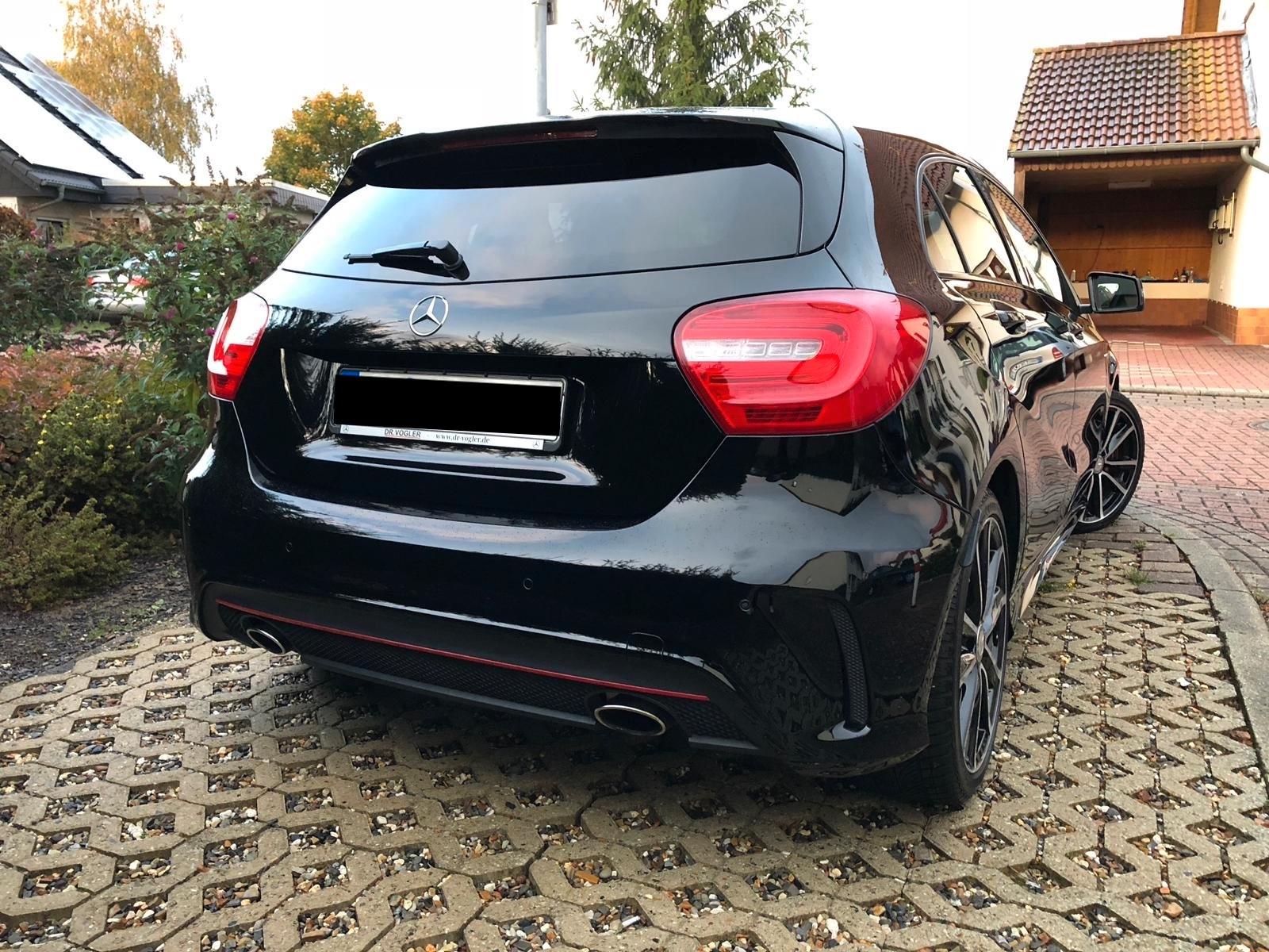 Mercedes-Benz  A 250 AMG Line Shz Memo Infotain Parctr Leder