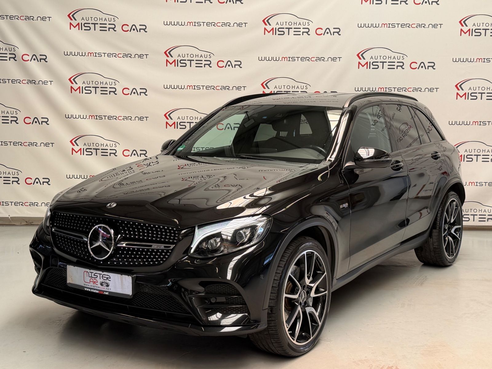 MERCEDES-BENZ GLC 43 AMG 4M DISTR/LED/BURM/AHK/SPUR/TOT/21