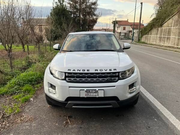 Land Rover Range Rover Evoque 2.2 TD4 5p. Dynami