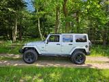 Jeep Wrangler Unlimited Arctic 2.8 CRD Autom. Arctic - silberne Jeep Wrangler