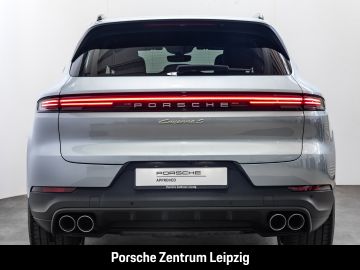 Porsche Cayenne - 5