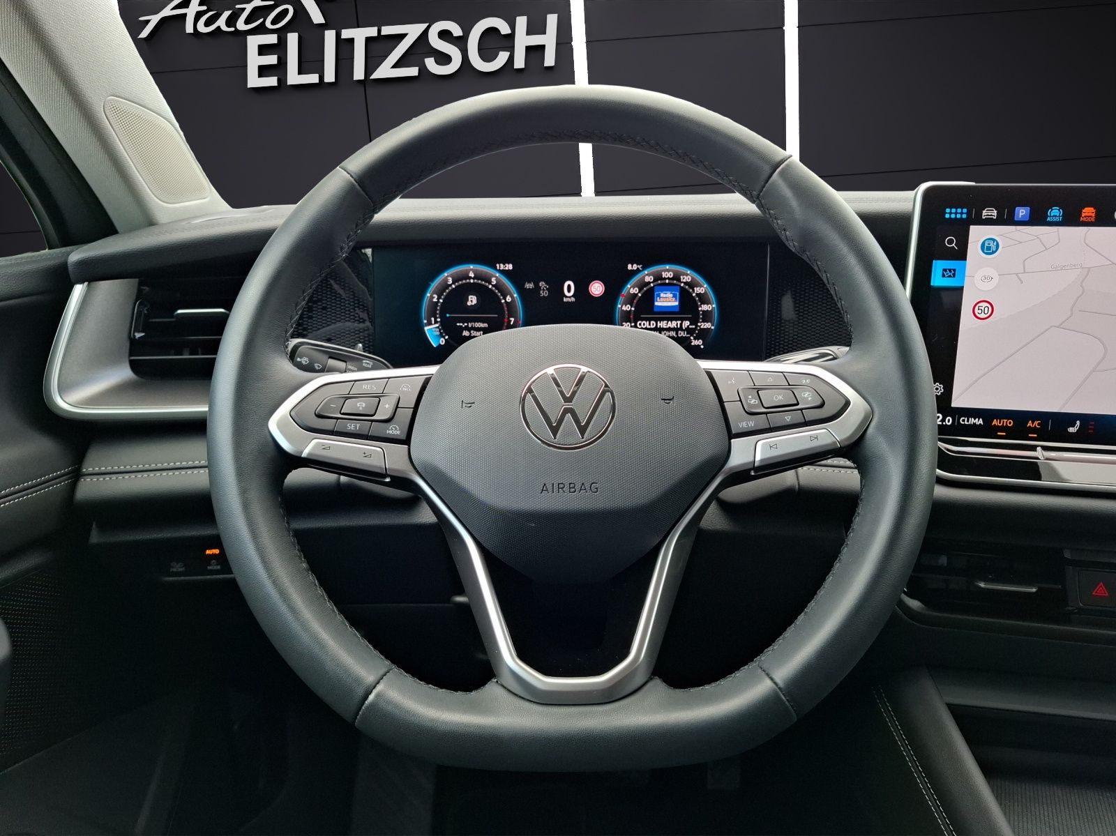 Fahrzeugabbildung Volkswagen Tayron eTSI Life LED AHK Navi AID ACC RFK SH