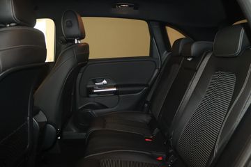 Mercedes B 200 - 12