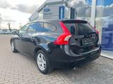 Volvo V60 Kombi D3 Business Edition Klima PDC SHZ - gebrauchte Volvo Kombis