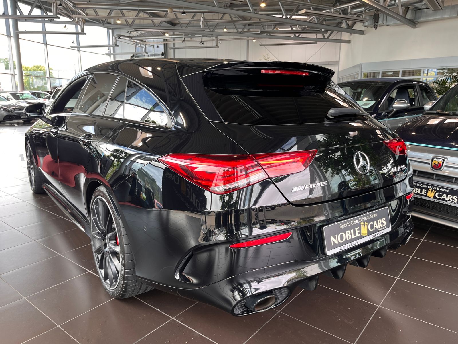Fahrzeugabbildung Mercedes-Benz CLA -Klasse Shooting Brake 35 AMG 4MAITC 360°