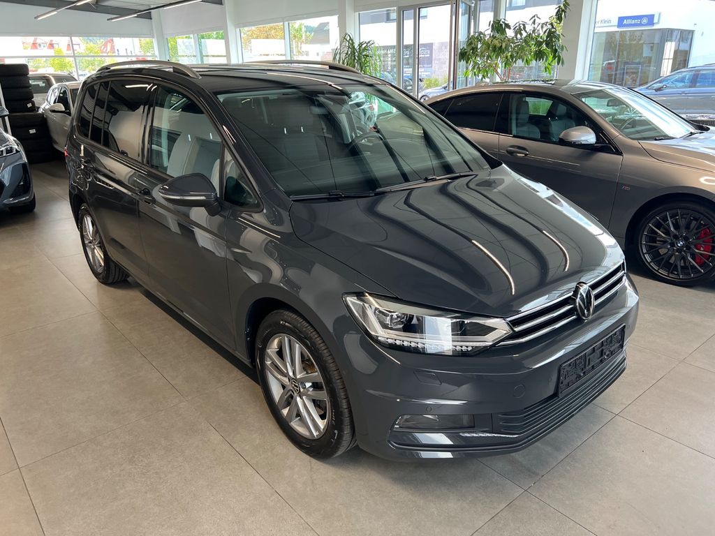 Image of Volkswagen Touran