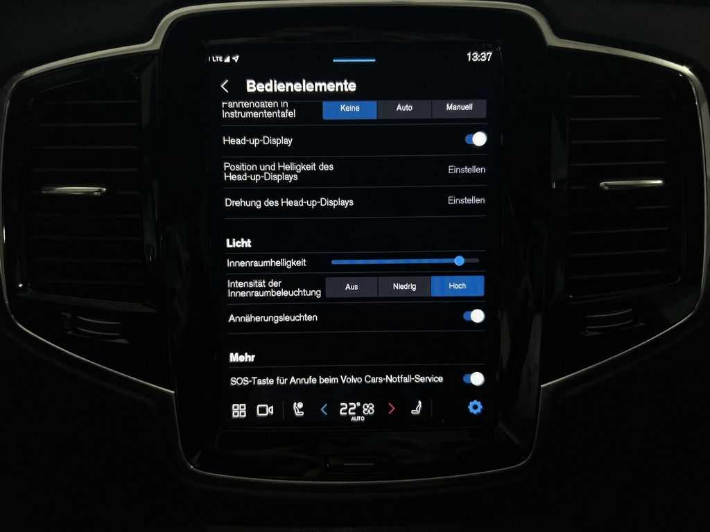 Volvo XC90 T8 Plus Bright Recharge AWD FourC AHK B&W