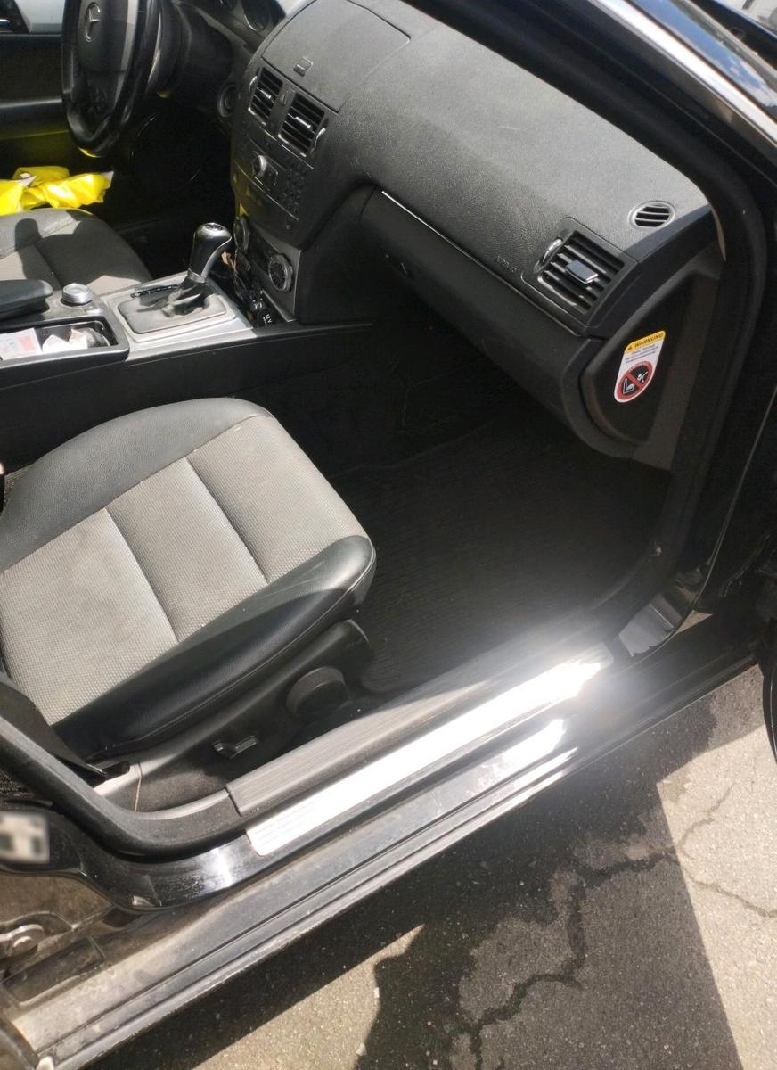 Volkswagen  2009 — photo 9