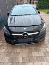 Mercedes-Benz CLA 180 Shooting Brake - - Mercedes-Benz CLA 180 Shooting Brake Gebrauchtwagen