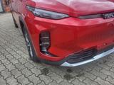 Maxus EUNIQ 6 LIMITED+ASSISTENTEN+LEDER+PANORAMA+360°+ - : Rot, Panorama-Dach