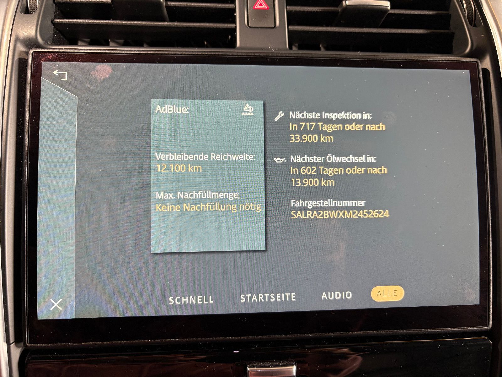 Fahrzeugabbildung Land Rover Discovery 5 R-Dynamic HSE D300 AWD/7-SITZ/360°/