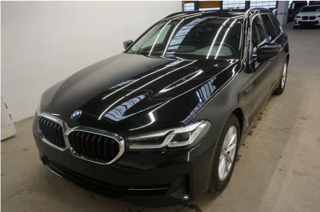 BMW 530d T xDr. Aut. LED+/NAVI+/VIRTUAL/H&K/SHZ/8Fa