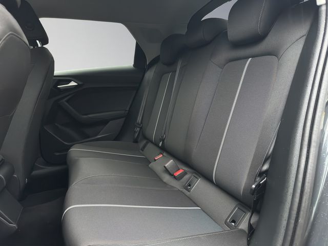 A1 Sportback 25 TFSI advanced S-tronic NAVI LED