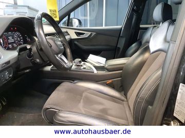 Audi Q7 - 8