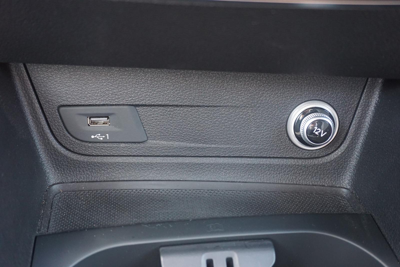Audi Q2 1.4 TFSI S-Line LED Navi B&O Virtual Cockpit