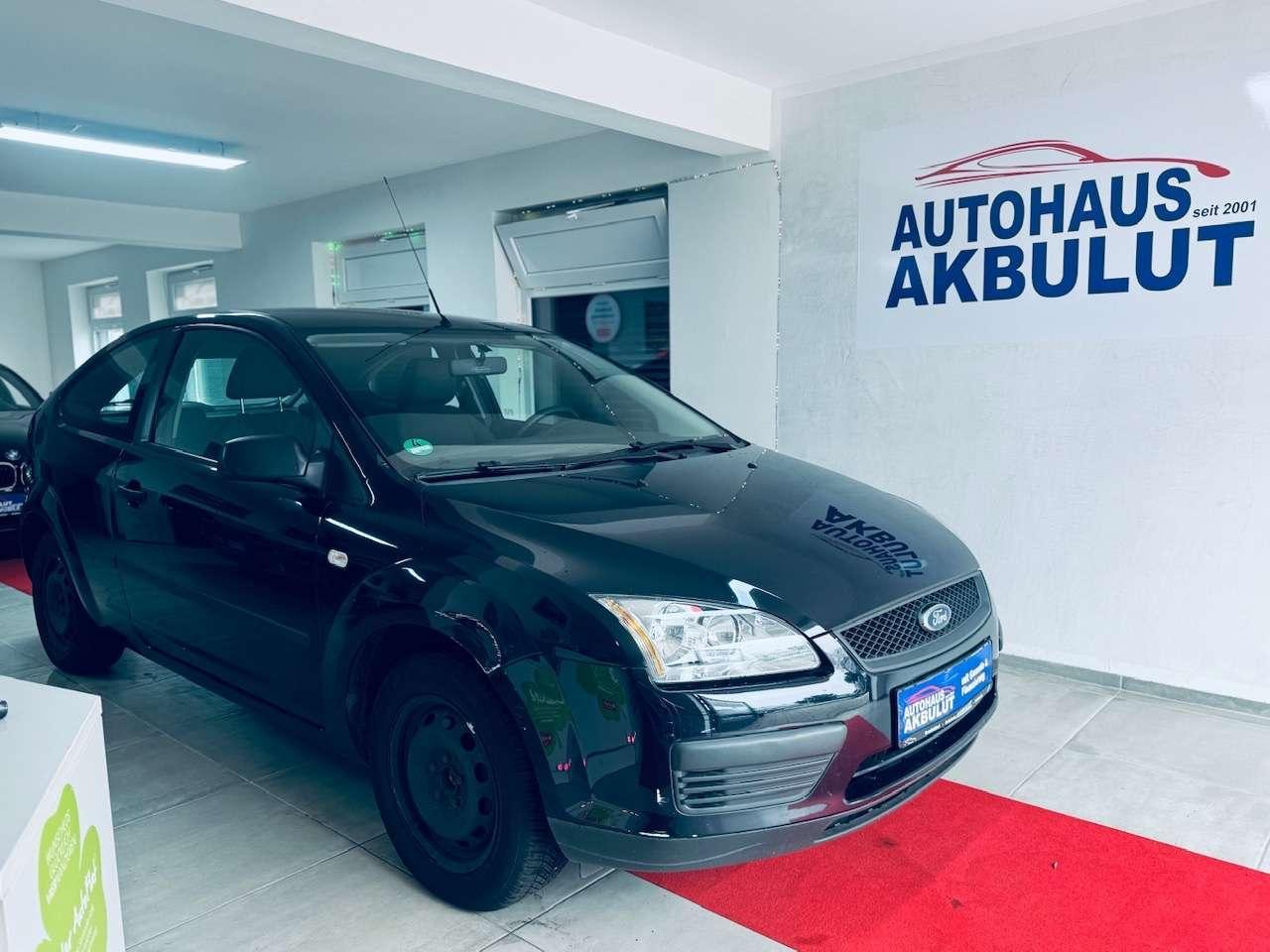 Ford Focus Ambiente*1.Hand+Garantie+Tüv+Inspektion*