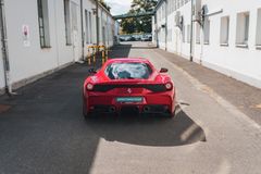 Fahrzeugabbildung Ferrari 458 Speciale *ROSSO FUOCO/CARBON/LIFT*