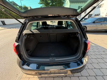 Volkswagen Golf - 9