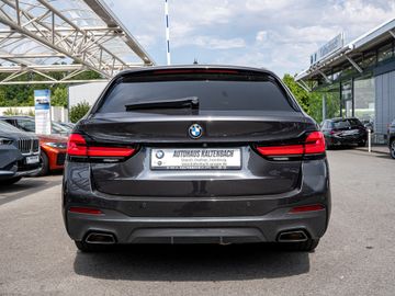 BMW 520 - 6