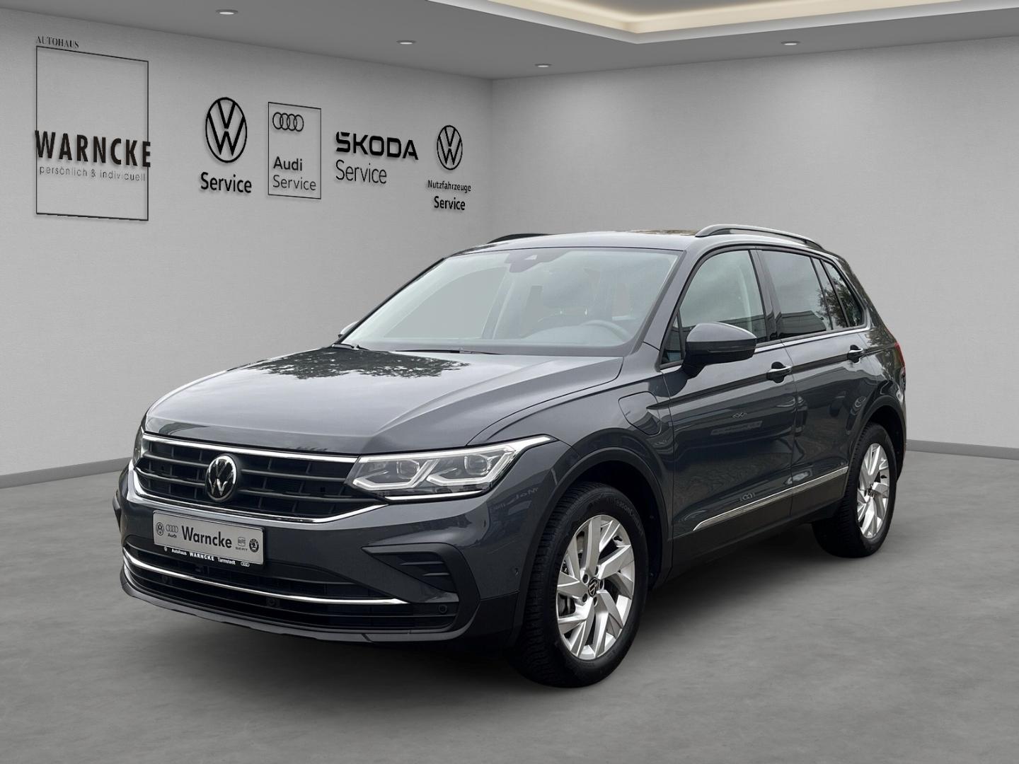 Volkswagen Tiguan 1.4 TSI eHybrid Life DSG MATRIX ACC AHK N