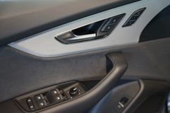 AUDI Q8 50 TDI S line | S-Sportsitze | Pano | B&O AUDI Q8 50 TDI S line | S-Sportsitze | Pano | B&O