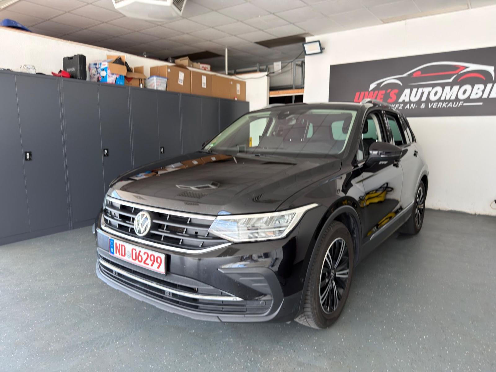 Volkswagen Tiguan 1.5 TSI Active  NAVI/LED/KAMERA/ACC/DAB