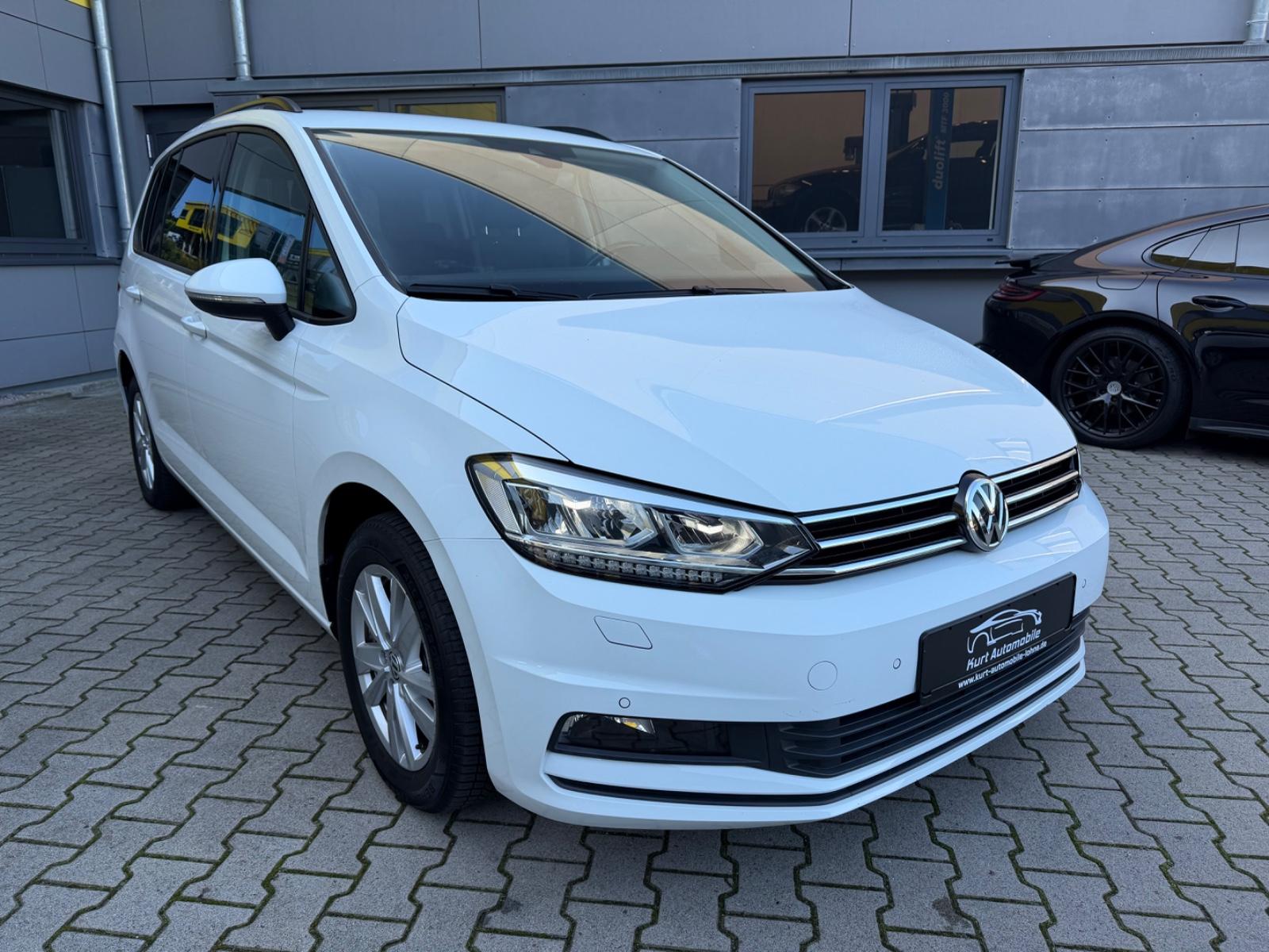 Volkswagen Touran Trendline/TEMPOMAT/SHZ/7 SITZER/AUTOMATIK