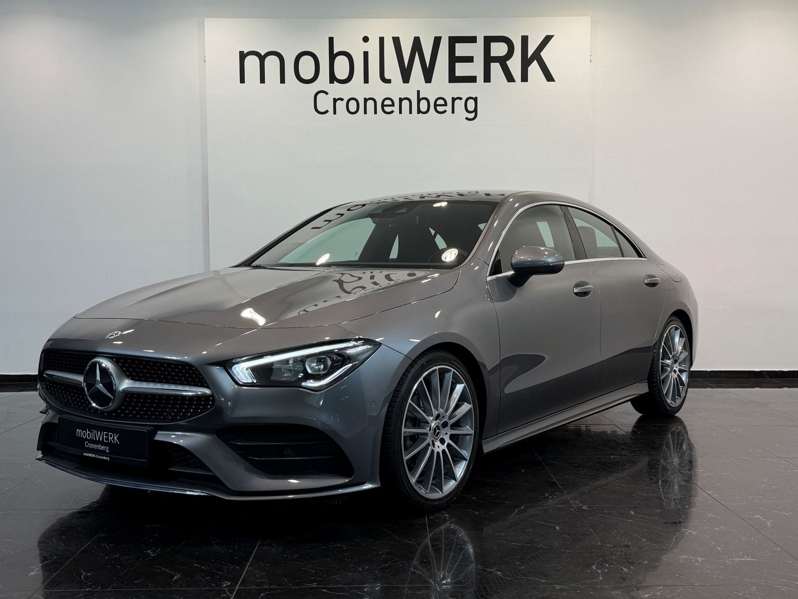 MERCEDES-BENZ CLA 200 Coupe Autom. AMG-Line Ambiente MBUX AHK