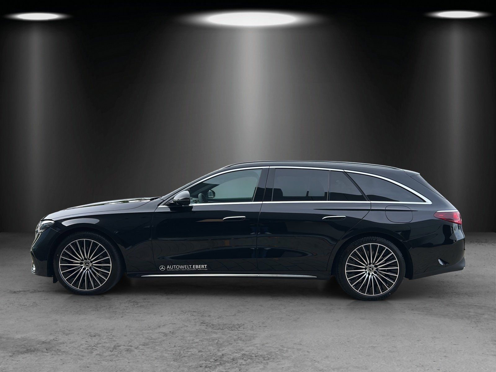 Fahrzeugabbildung Mercedes-Benz E 300 de T AMG 360° BURMESTER DigLight AHK 20"