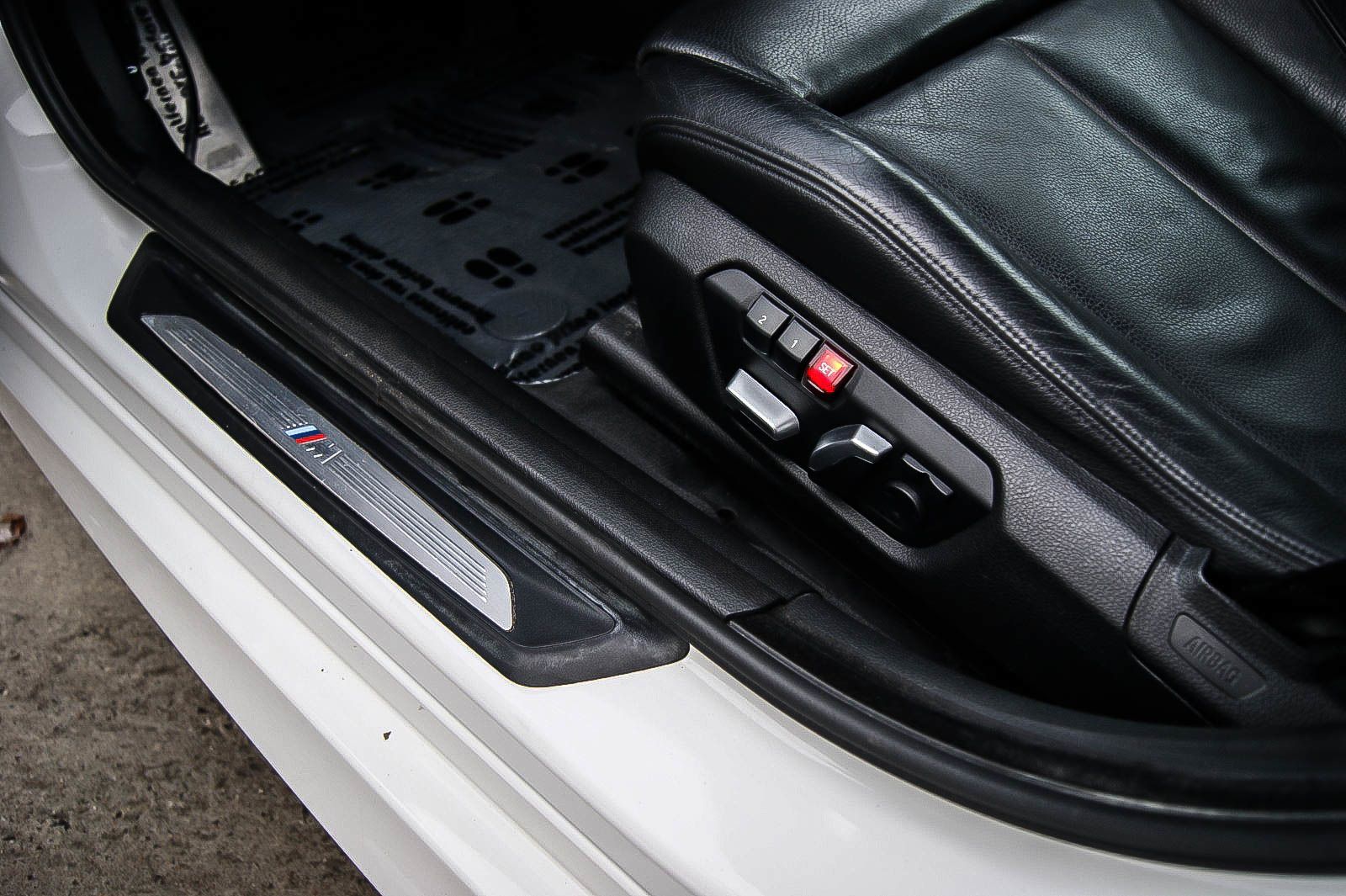 Fahrzeugabbildung BMW 320 Gran Turismo M-SPORT 360° LEDER HEADUP ANHZV